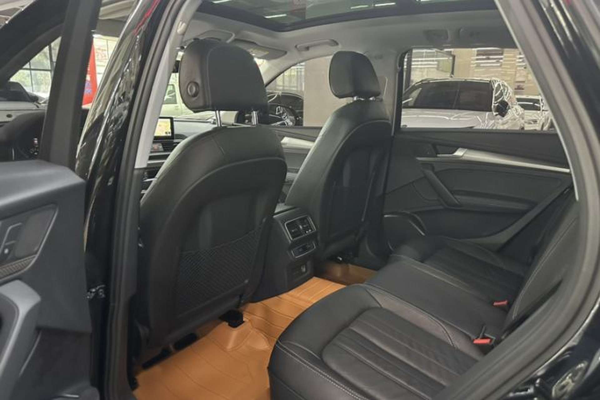 Used Audi Q5L 2020 45 TFSI Prestige Fashion Model Interior 3