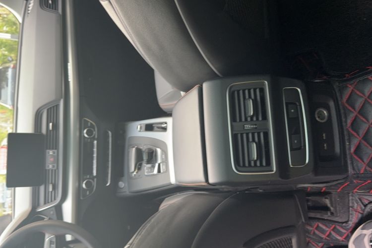 Used Audi Q5L 2020 Revised 40 TFSI Prestige Edition Interior 4
