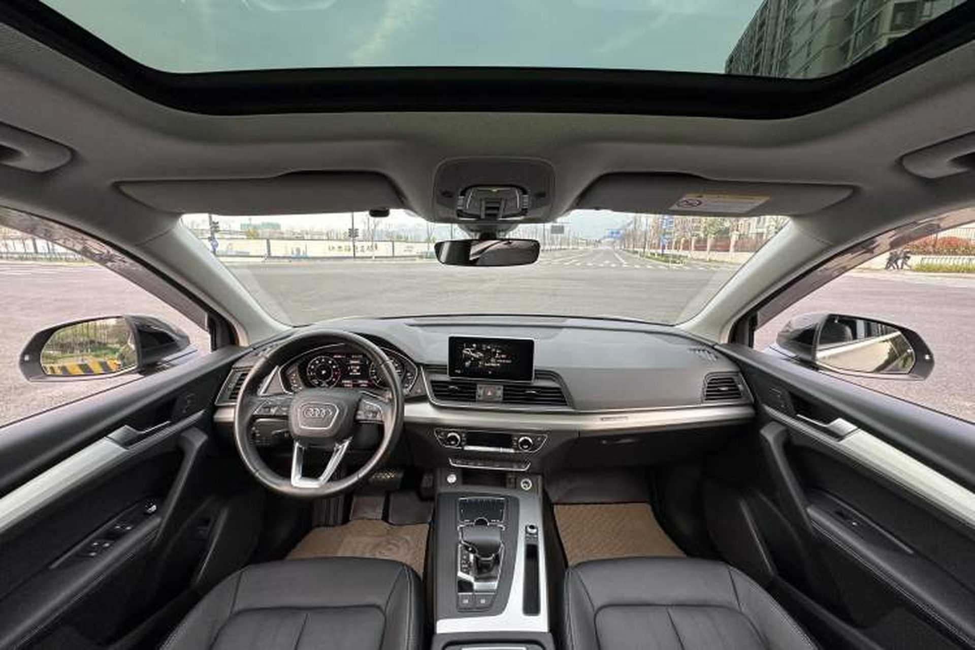 Used Audi Q5L 2020 Updated 40 TFSI Prestige Fashion Edition Interior 5