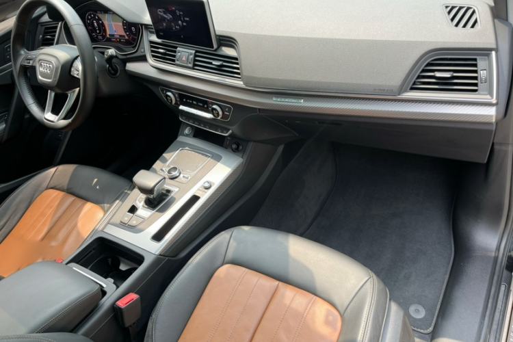 Used Audi Q5L 2020 45 TFSI Prestige Fashion Model Interior 5