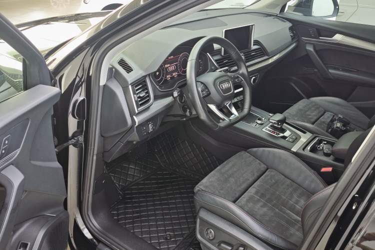 Used Audi Q5L 2020 45 TFSI Prestige Sport Edition Interior 5