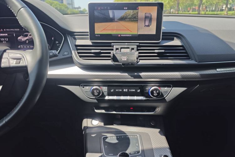 Used Audi Q5L 2020 45 TFSI Prestige Fashion Model Interior 5