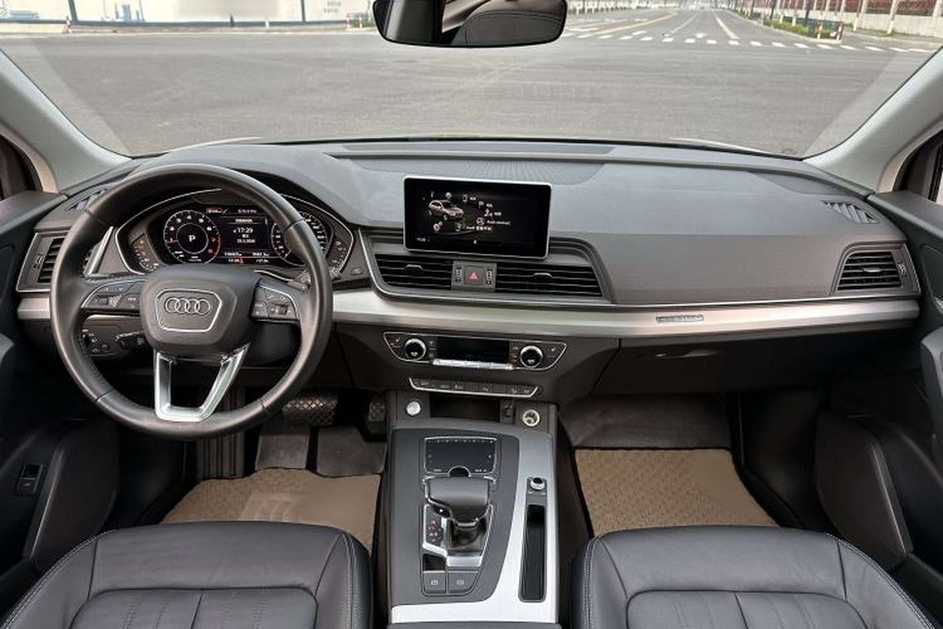Used Audi Q5L 2020 Updated 40 TFSI Prestige Fashion Edition Interior 6