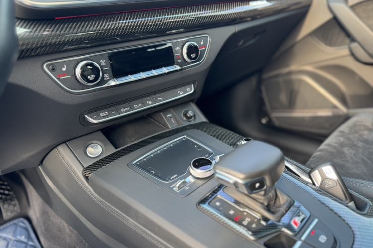 Used Audi Q5L 2020 45 TFSI Prestige Sport Edition Interior 6