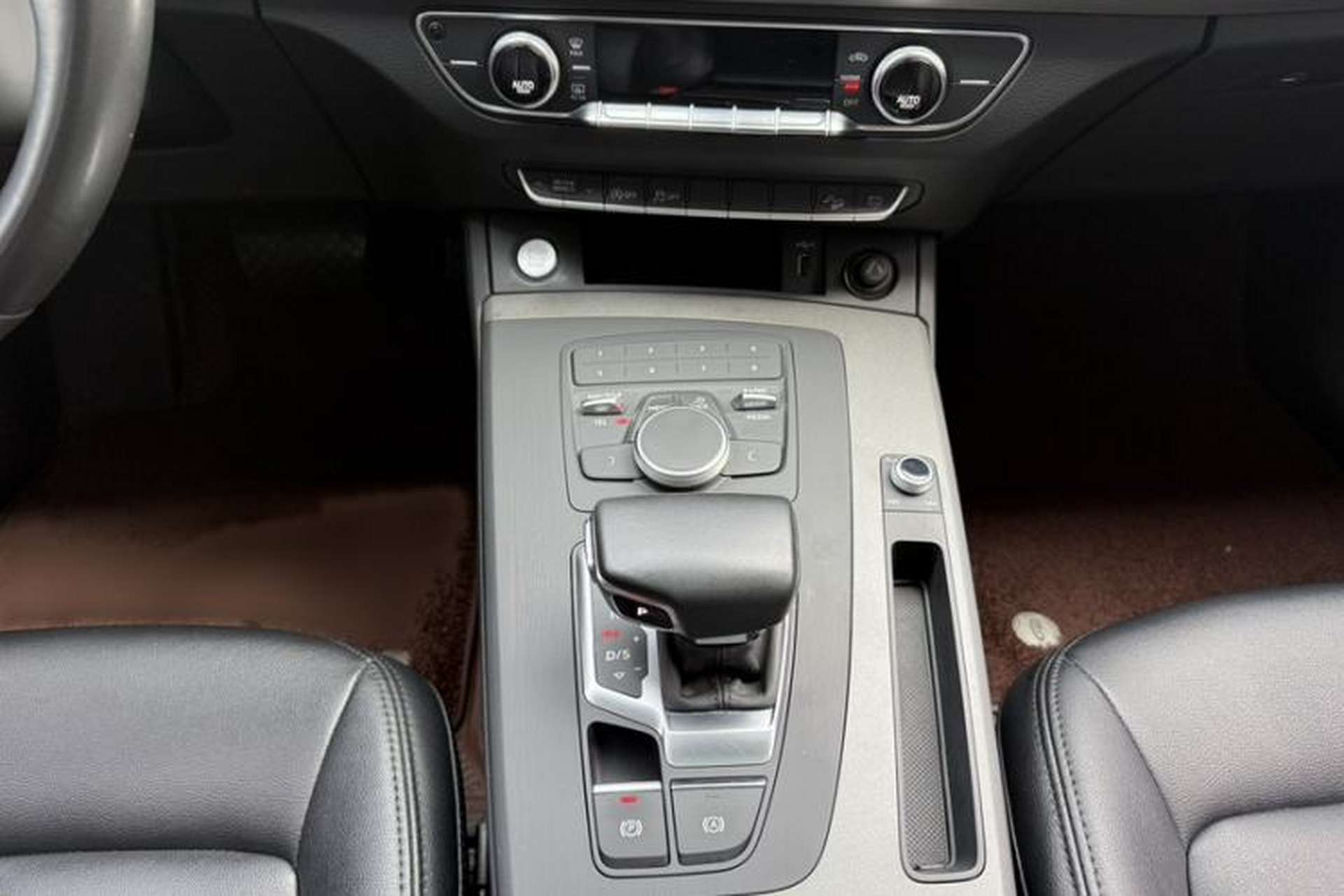 Used Audi Q5L 2020 40 TFSI Prestige Edition Interior 7