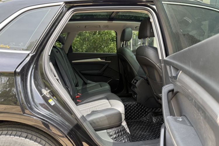 Used Audi Q5L 2020 45 TFSI Prestige Fashion Model Interior 7