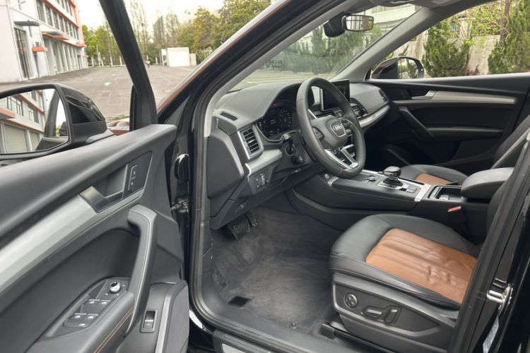 Used Audi Q5L 2020 40 TFSI Prestige Fashion Edition Interior 8