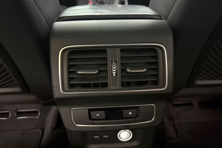 Used Audi Q5L 2020 Updated 40 TFSI Prestige Fashion Edition Interior 8