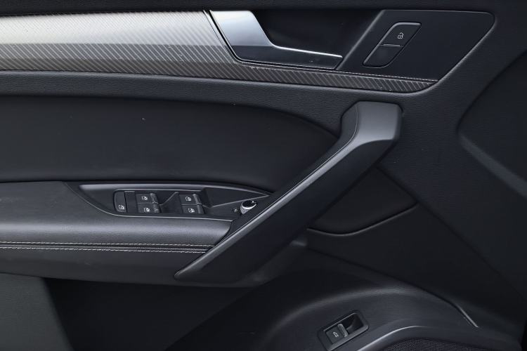 Used Audi Q5L 2020 45 TFSI Prestige Fashion Model Interior 9