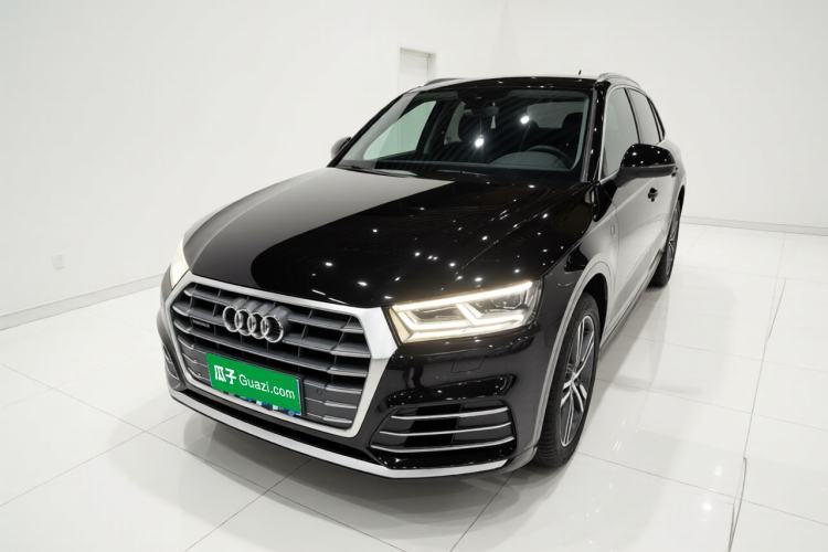 Used Audi Q5L 2020 40 TFSI Prestige Fashion Edition Guazi used car, China used car export, Used car for sale, Used cars, Cheapest cars for sale