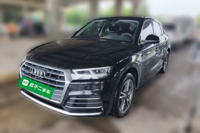 Ojetý Audi Q5L 2020 Updated 40 TFSI Prestige Fashion Edition