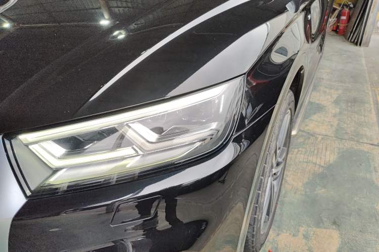 Used Audi Q5L 2020 Updated 40 TFSI Prestige Fashion Edition Left Front Headlight