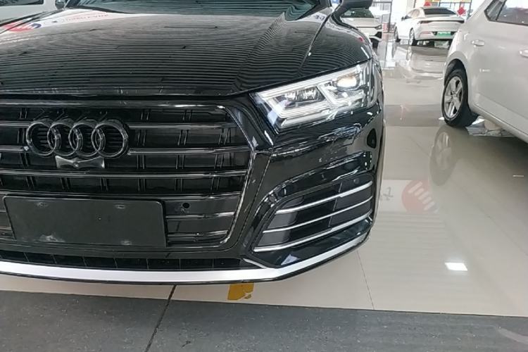 Used Audi Q5L 2020 Updated 40 TFSI Prestige Fashion Edition Left Front Headlight