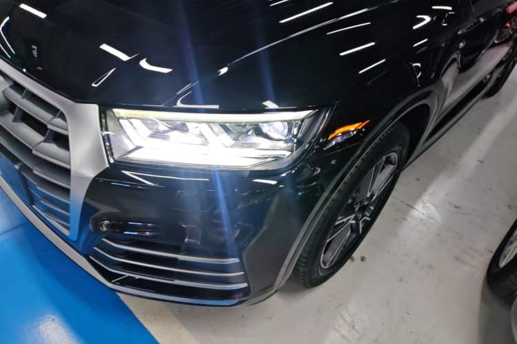 Used Audi Q5L 2020 Updated 40 TFSI Prestige Fashion Edition Left Front Headlight