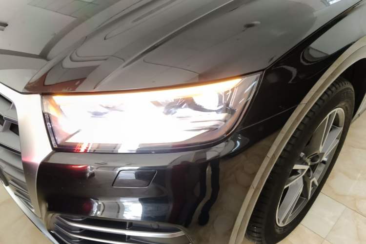 Used Audi Q5L 2020 Updated 40 TFSI Prestige Fashion Edition Left Front Headlight