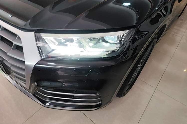 Used Audi Q5L 2020 Updated 40 TFSI Prestige Fashion Edition Left Front Headlight