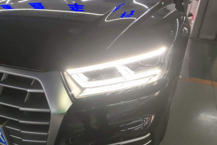 Used Audi Q5L 2020 45 TFSI Prestige Sport Edition Left Front Headlight