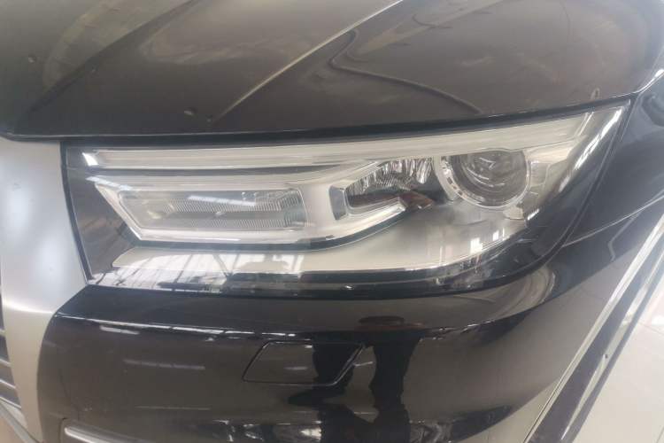 Used Audi Q5L 2020 Revised 40 TFSI Prestige Edition Left Front Headlight