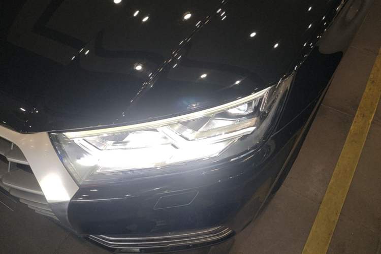 Used Audi Q5L 2020 Updated 40 TFSI Prestige Fashion Edition Left Front Headlight