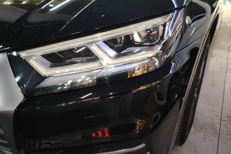 Used Audi Q5L 2020 40 TFSI Prestige Fashion Edition Left Front Headlight