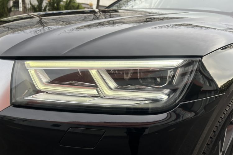 Used Audi Q5L 2020 40 TFSI Prestige Fashion Edition Left Front Headlight