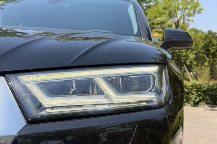 Used Audi Q5L 2020 Updated 40 TFSI Prestige Fashion Edition Left Front Headlight