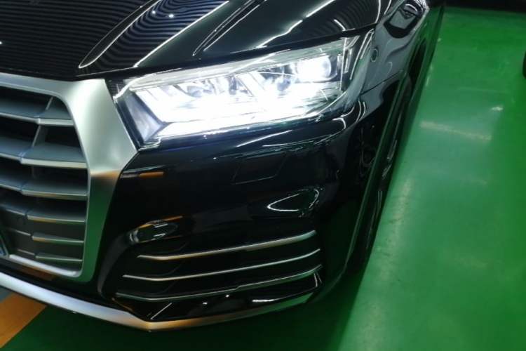 Used Audi Q5L 2020 Updated 40 TFSI Prestige Fashion Edition Left Front Headlight