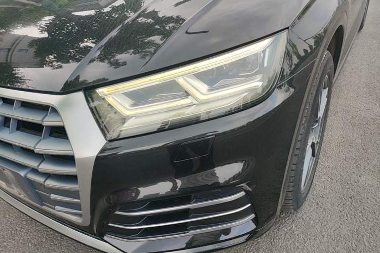 Used Audi Q5L 2020 Updated 40 TFSI Prestige Fashion Edition Left Front Headlight