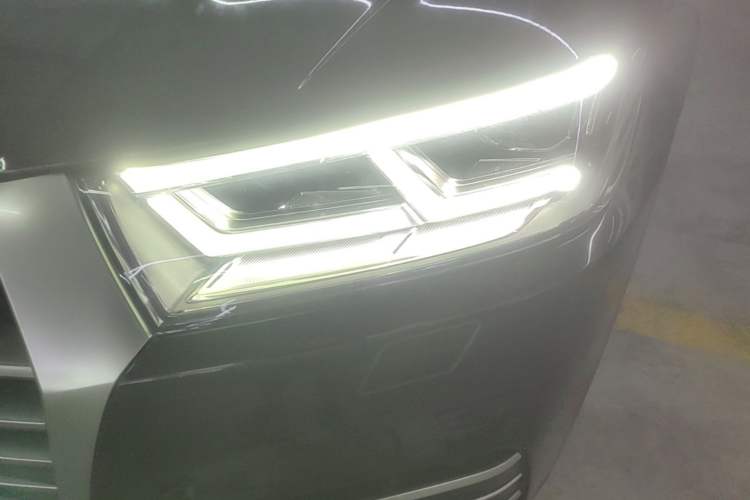 Used Audi Q5L 2020 45 TFSI Prestige Fashion Model Left Front Headlight