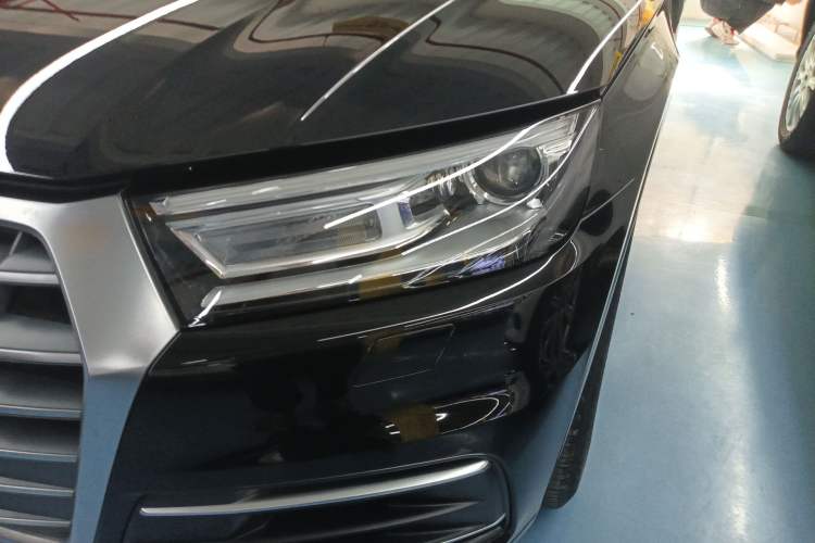 Used Audi Q5L 2020 40 TFSI Prestige Edition Left Front Headlight