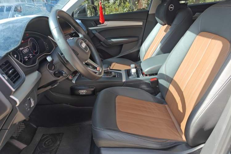 Used Audi Q5L 2020 Updated 40 TFSI Prestige Fashion Edition Left Front Seat
