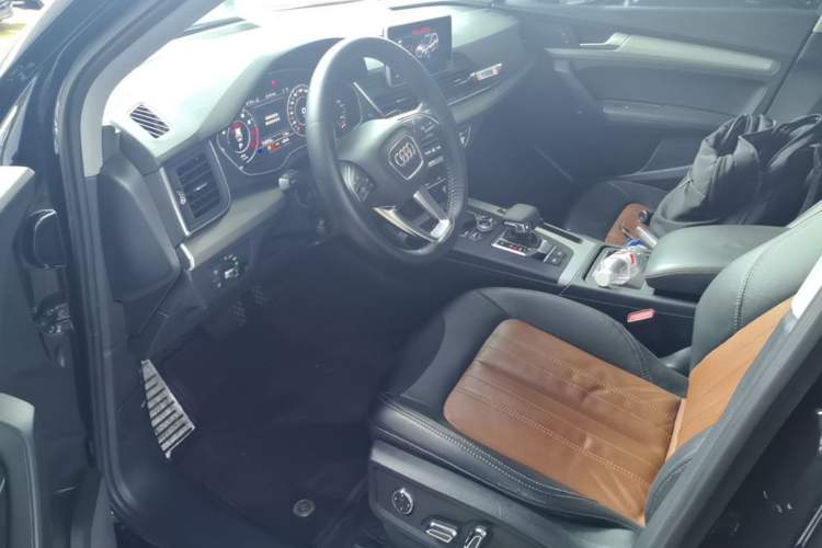 Used Audi Q5L 2020 40 TFSI Prestige Fashion Edition Left Front Seat