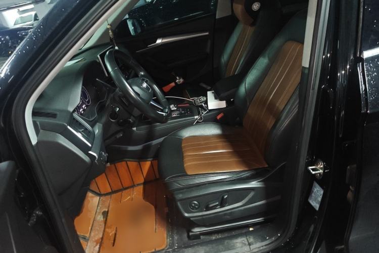Used Audi Q5L 2020 45 TFSI Prestige Fashion Model Left Front Seat