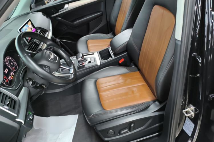 Used Audi Q5L 2020 Updated 40 TFSI Prestige Fashion Edition Left Front Seat
