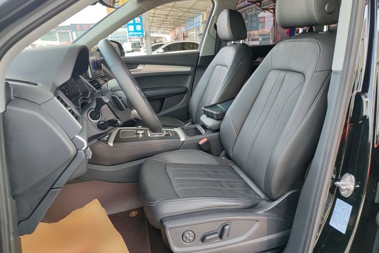 Used Audi Q5L 2020 Updated 40 TFSI Prestige Fashion Edition Left Front Seat