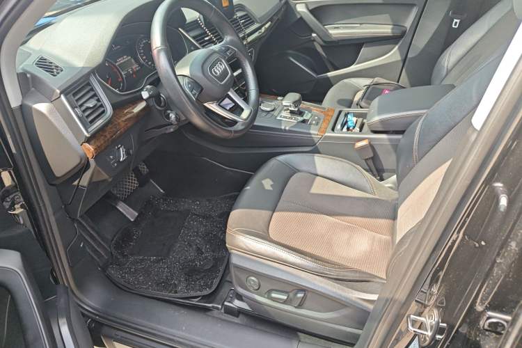 Used Audi Q5L 2020 40 TFSI Prestige Edition Left Front Seat