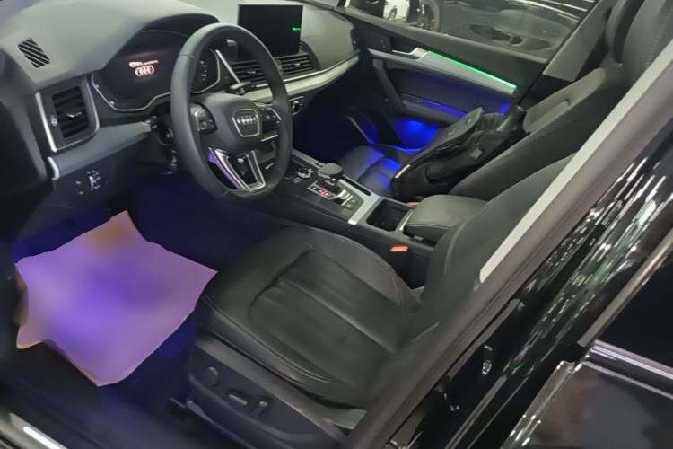 Used Audi Q5L 2020 Updated 40 TFSI Prestige Fashion Edition Left Front Seat