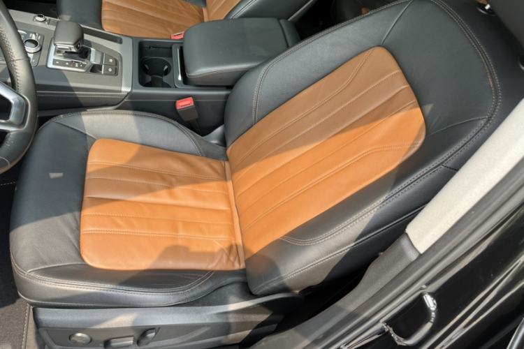 Used Audi Q5L 2020 45 TFSI Prestige Fashion Model Left Front Seat
