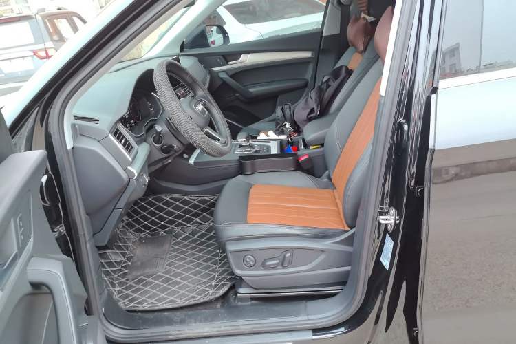 Used Audi Q5L 2020 Updated 40 TFSI Prestige Fashion Edition Left Front Seat