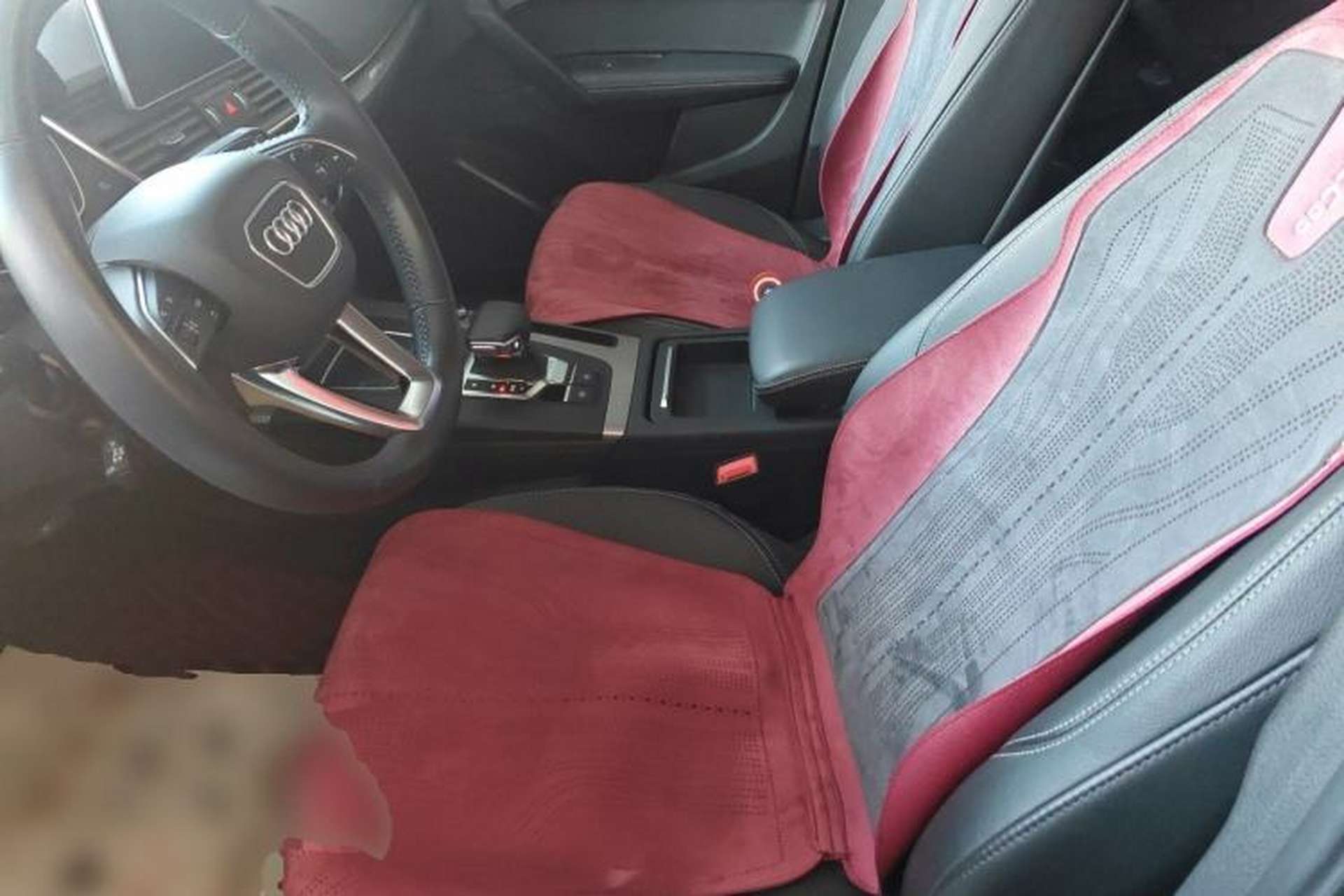 Used Audi Q5L 2020 Updated 40 TFSI Prestige Fashion Edition Left Front Seat