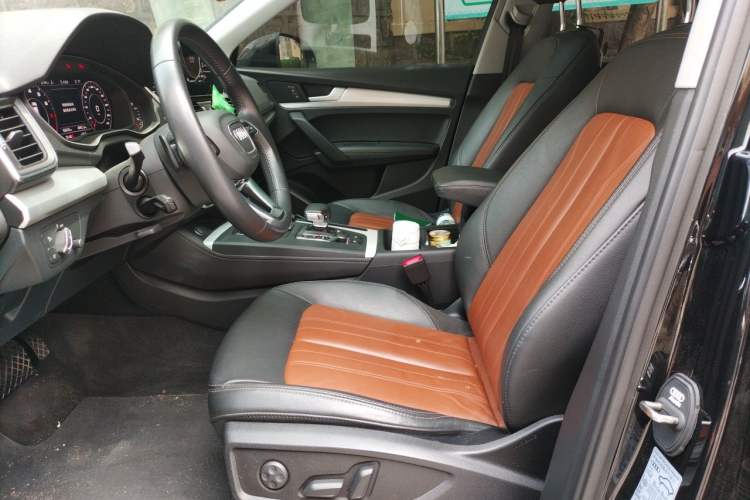 Used Audi Q5L 2020 Updated 40 TFSI Prestige Fashion Edition Left Front Seat