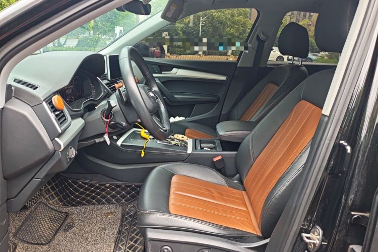 Used Audi Q5L 2020 Updated 40 TFSI Prestige Fashion Edition Left Front Seat