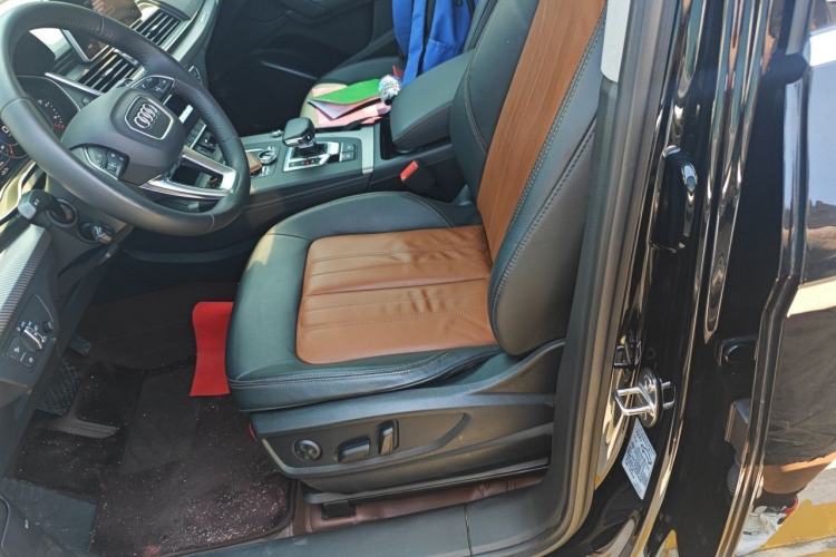 Used Audi Q5L 2020 45 TFSI Prestige Fashion Model Left Front Seat
