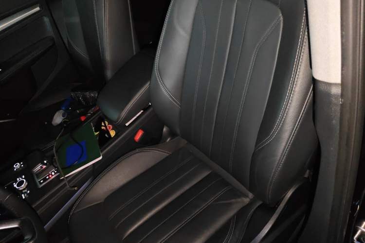 Used Audi Q5L 2020 45 TFSI Prestige Fashion Model Left Front Seat