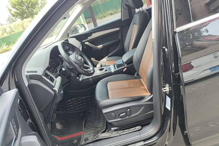 Used Audi Q5L 2020 Updated 40 TFSI Prestige Fashion Edition Left Front Seat