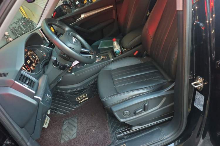 Used Audi Q5L 2020 45 TFSI Prestige Fashion Model Left Front Seat