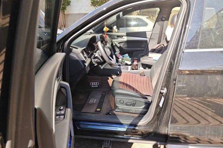 Used Audi Q5L 2020 40 TFSI Prestige Edition Left Front Seat