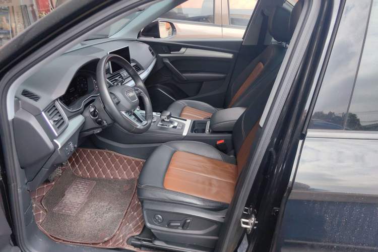 Used Audi Q5L 2020 Updated 40 TFSI Prestige Fashion Edition Left Front Seat