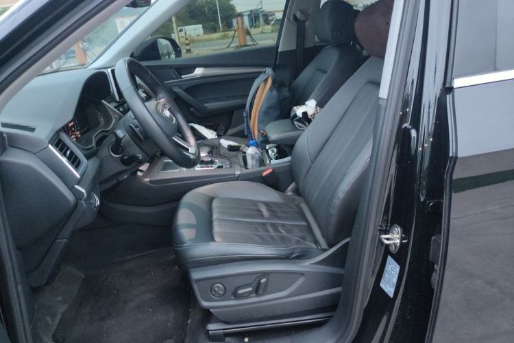 Used Audi Q5L 2020 Updated 40 TFSI Prestige Fashion Edition Left Front Seat