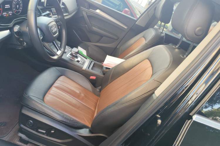Used Audi Q5L 2020 Updated 40 TFSI Prestige Fashion Edition Left Front Seat